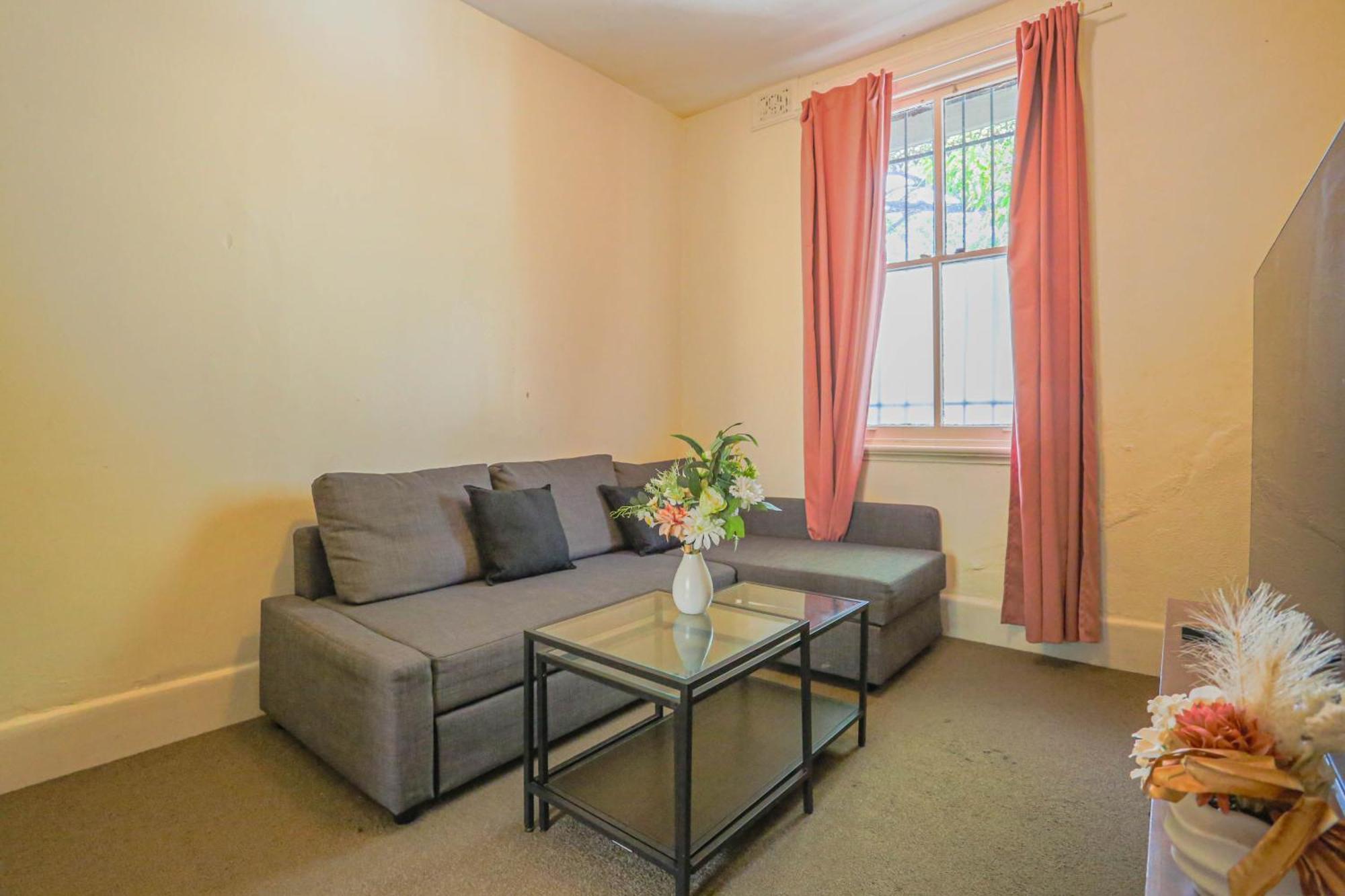 Stylish 3-Bedroom Near Darling Harbour シドニー エクステリア 写真